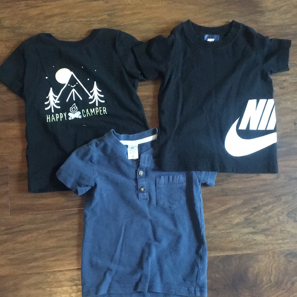 Bundle of toddler tees